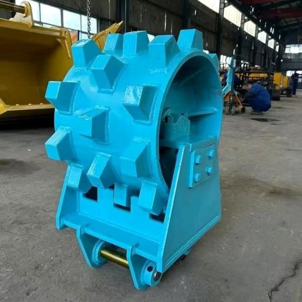 Buy cheap 1.02cbm 25T Excavator Compactor Wheel Road Compaction Roller Wheel from wholesalers