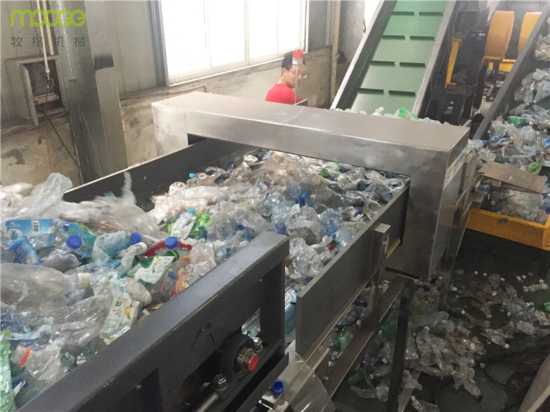 1500RPM Hot Air Plastic Dewatering Machine 5000kg/H PET Plastic Crusher