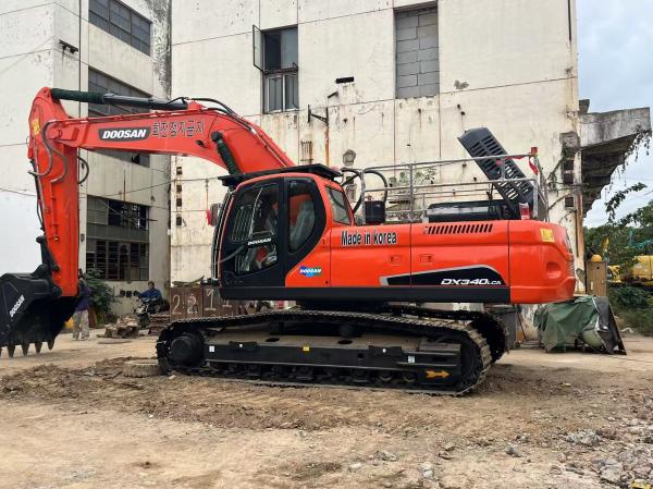 Buy cheap Medium size korea doosan used 34ton construction machinery doosan DX340LC crawler excavator ,doosan dx300 dx225 used diggers from wholesalers