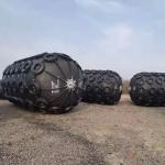 ISO17357 PIANC2002 Pneumatic Rubber Fender 4.5*9.0M CTN Marine Floating