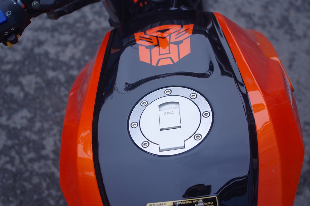 Powerful hot-selling and new design four strokes street bike 200cc/250cc