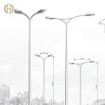 85um Galvanized Light Pole Q235B Metal Light Post Earthquake Resistant
