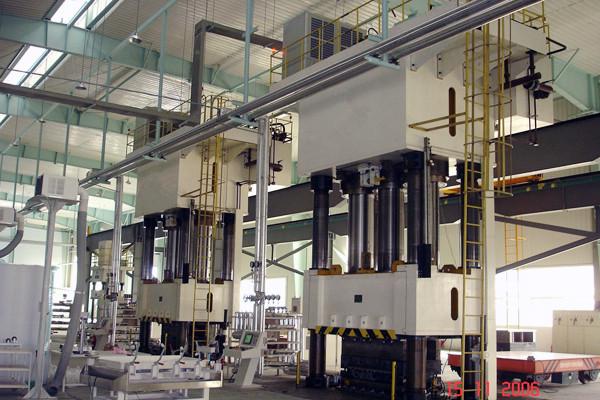 Buy cheap 800T Servo Hydraulic Molding Press For Plumbing Fixture Four Columns Frame from wholesalers