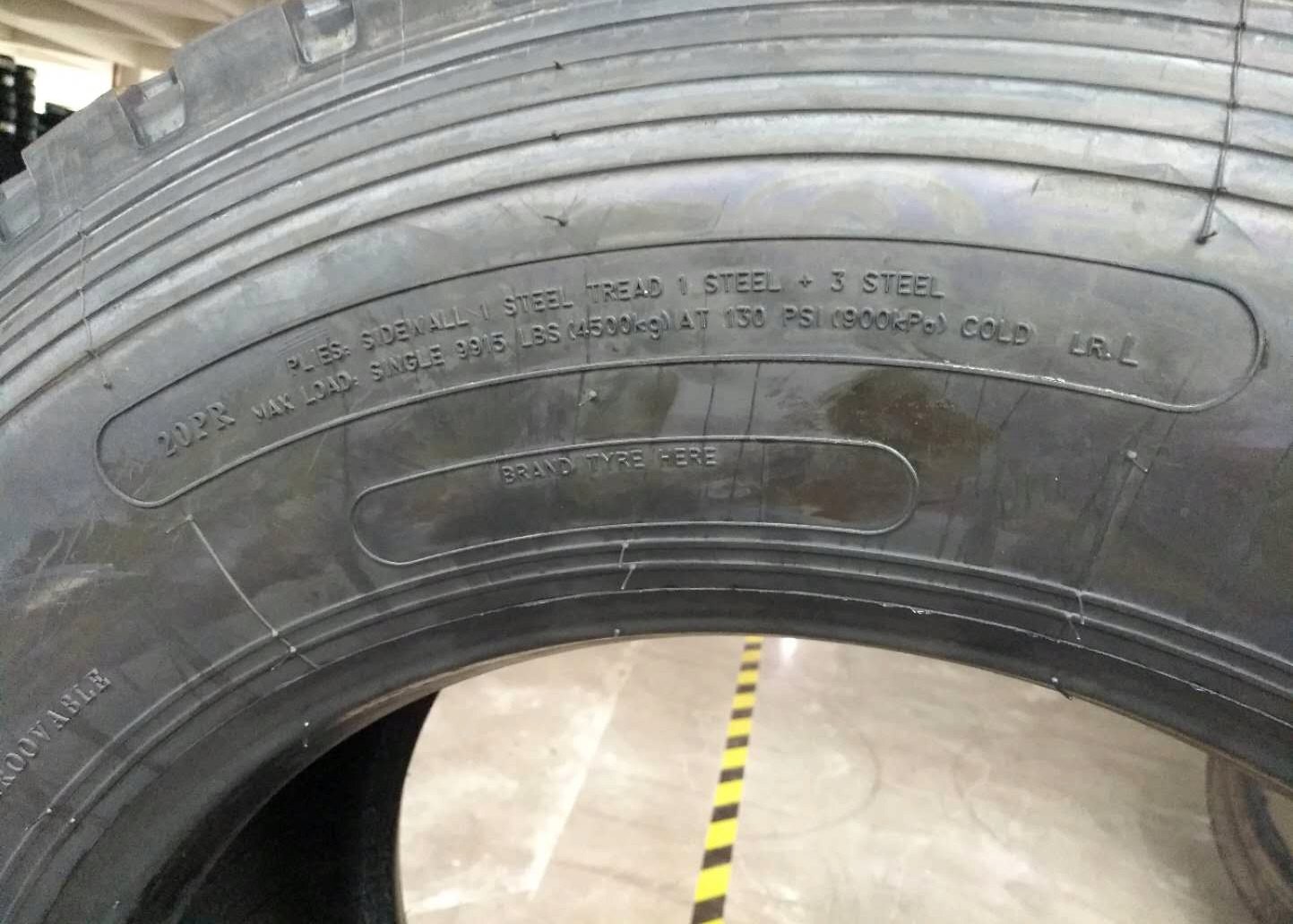 385/55R22.5 Size Travel Coach Tires 4500Kg Max Loading Capacity For Highway
