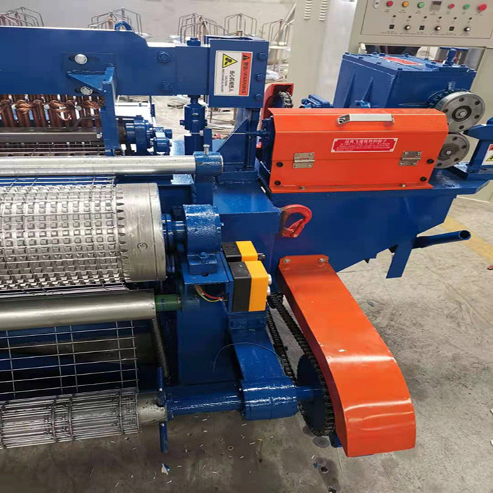 100rows/Min Transforming Wire Mesh Manufacturing Machine , 130mm Length Wire Welding Machinery