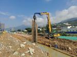 Yellow CAT 320 Hydraulic Pile Driving Machine Excavator Mounted