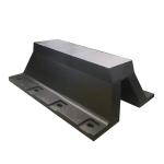Pianc2002 Standard V Type Fender 600h Natural Rubber For Marine Boat Berthing