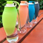 Portable BSCI Silicone Dog Water Bottle 580ML With Bone Poop Bag Dispenser