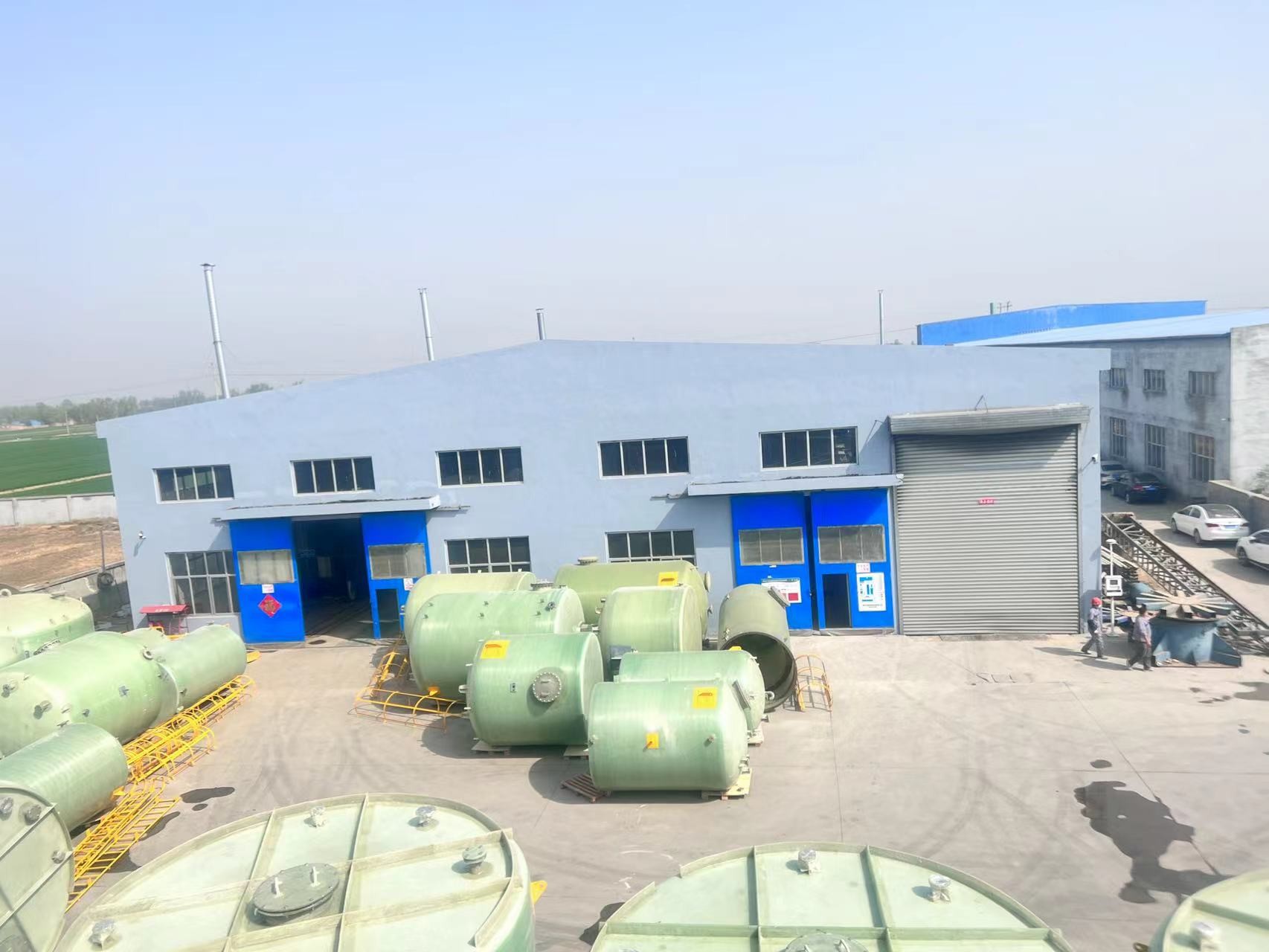 Cylindrical Vertical Frp Chemical Storage Tanks Filament Winding
