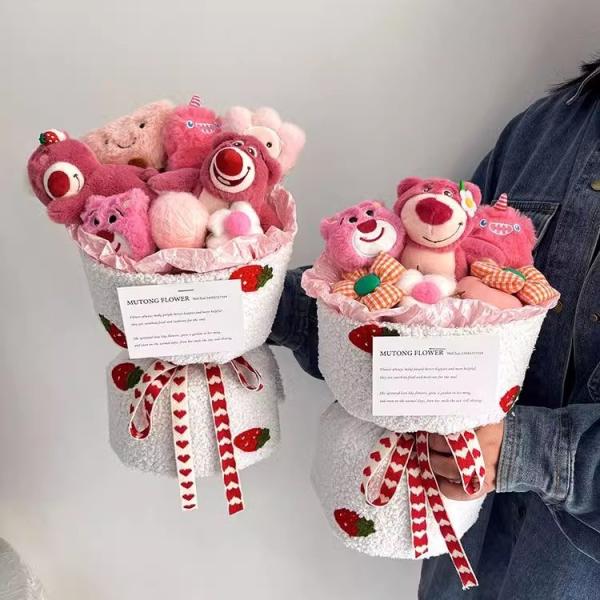 Cartoon Strawberry Bear Doll Flower Bouquets Strawberry Bear Flower Bouquets for
