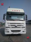 CCC Sinotruk Euro 2 Truck 50t Truk Tractor Head 10 Wheels