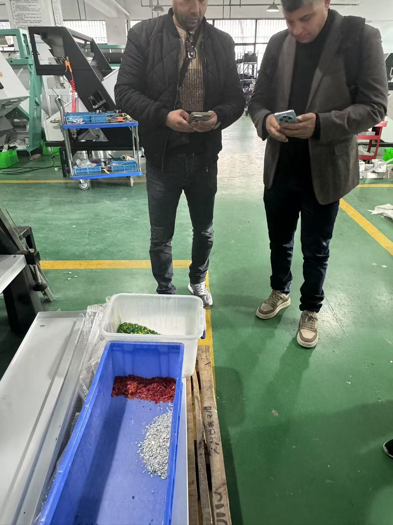 Wenyao Color Sorting Machinery PET PVC Flakes Plastic Color Sorter by Color Difference