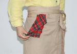 Beige Embroidery 40 * 55cm Cotton Work Apron For Kitchen Cleaning