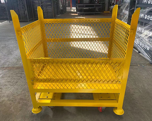 50mm X 50mm Mesh Distillation Tray Pallet Cage 1200mm High Movable With Wheels