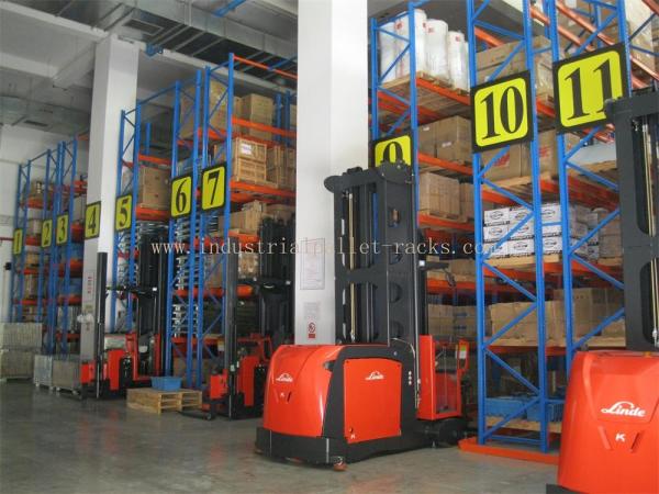Buy cheap 5m / 16.5 FT Height Narrow Ailse Industrial Pallet Rack System Saving Space & Manpower from wholesalers