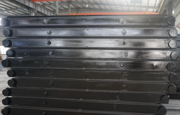 Buy cheap Oilfield Strengthen Ground Oil Drilling Carbon Steel Rig Mats from wholesalers