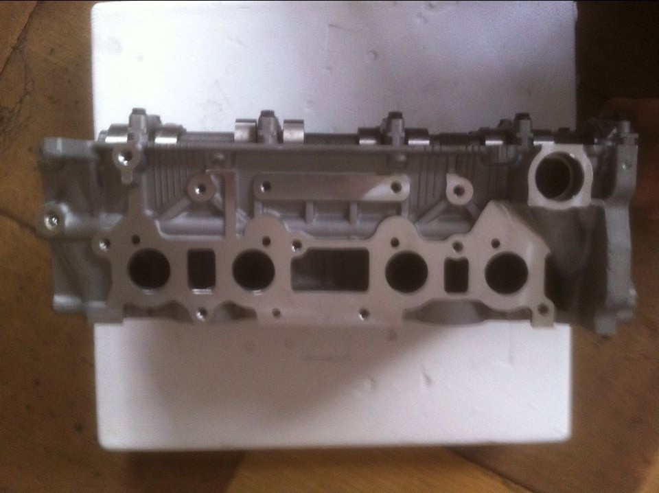 16V Complete Cylinder Head For Toyota Land-Cruserc 2TR-FE 2TRFE 11101-0C030