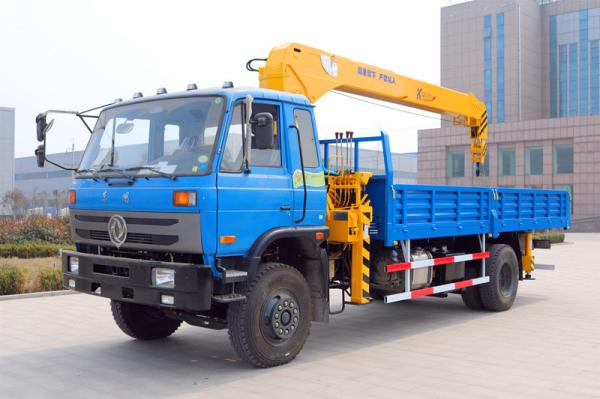 Buy cheap Truck Crane 12 ton Truck Crane Telescopic Boom Mini Truck Crane from wholesalers