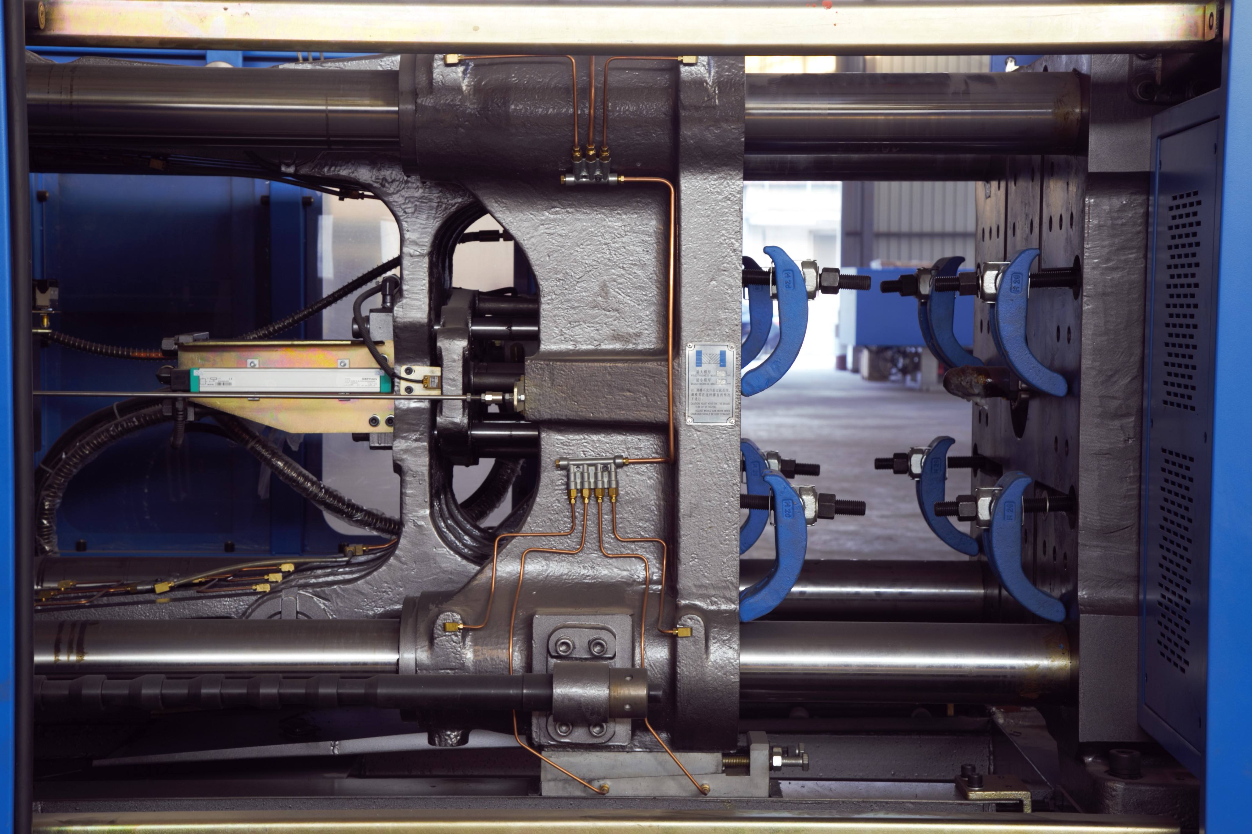 Full Auto Plastic Injection Molding Machine Pet Preform Bottle Jar Make