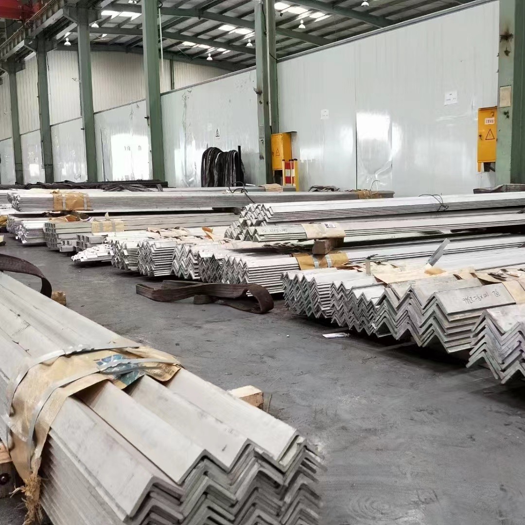JIS Equal 304 Stainless Steel Angle Bar 30*3 - 120*12 With 6m Length