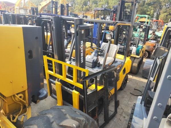Used Japan Manufactured Komatsu-Fd30t-17 Forklift Truck in Good Condition with