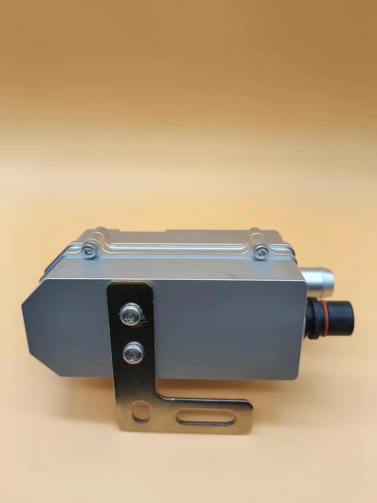 0.84kg Automotive Engine Coolant Preheater IP44 Protection Level