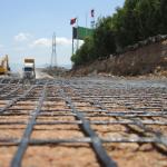 High Tensile Strength Fiberglass Geogrid For Asphalt Reinforcement Pavement