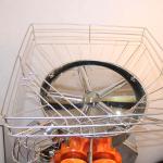 Stainless Steel Automatic Orange Juicer Machine , Citrus Squeezer For Entertainm