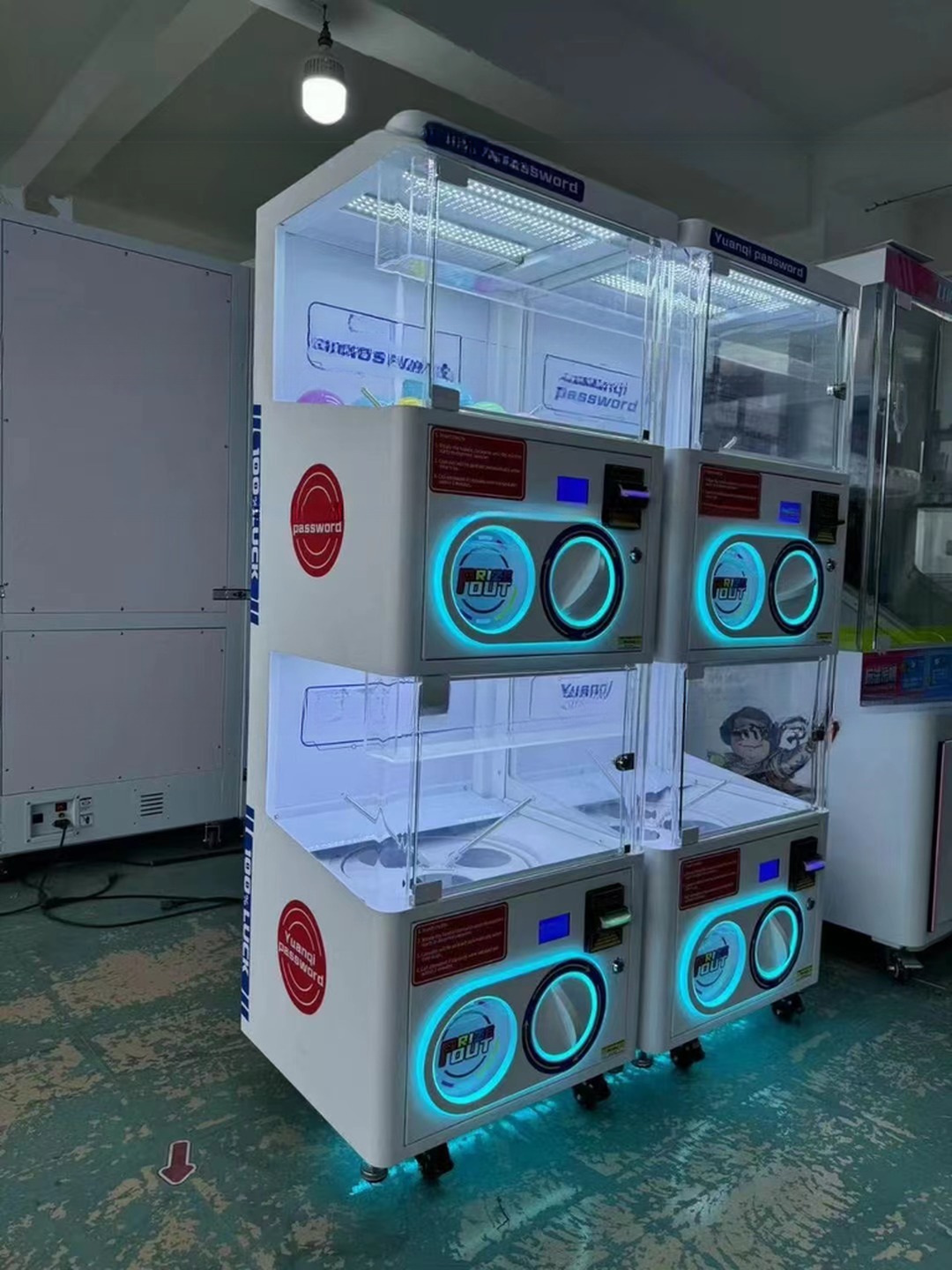 Dreamland Coin Operated Metaverse Capsule Toys Vending Gacha Gachapon Gashapon Machine