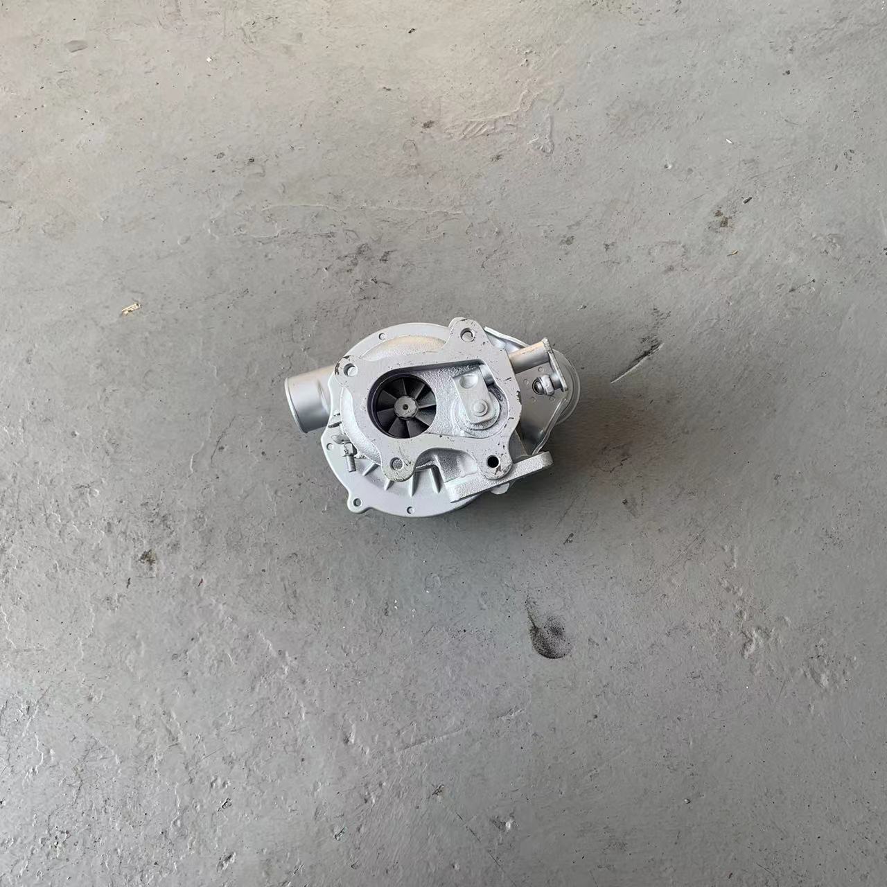 ISUZU Car Fitment 4JB1T OE NO. Original Diesel Engine With Supercharger