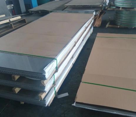 Buy cheap JIS 304 Stainless Steel Sheets 6m Hot Rolled 120mm from wholesalers