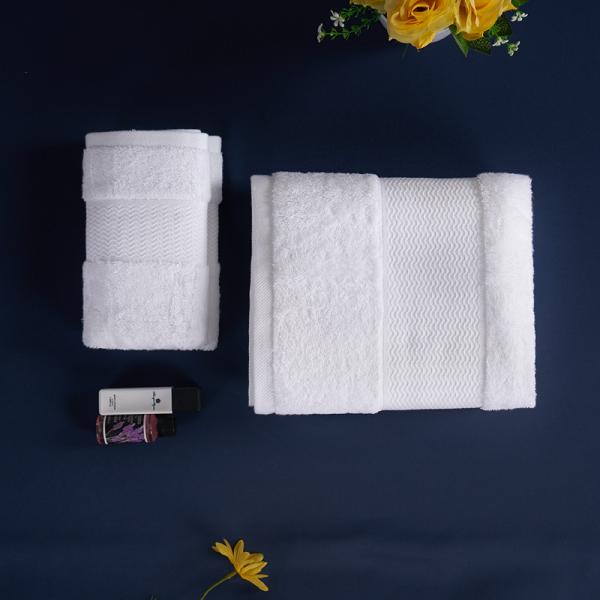 Buy cheap Customer Logo Hotel Style Luxury Bath Towel , Hotel Collection Towels Adults from wholesalers