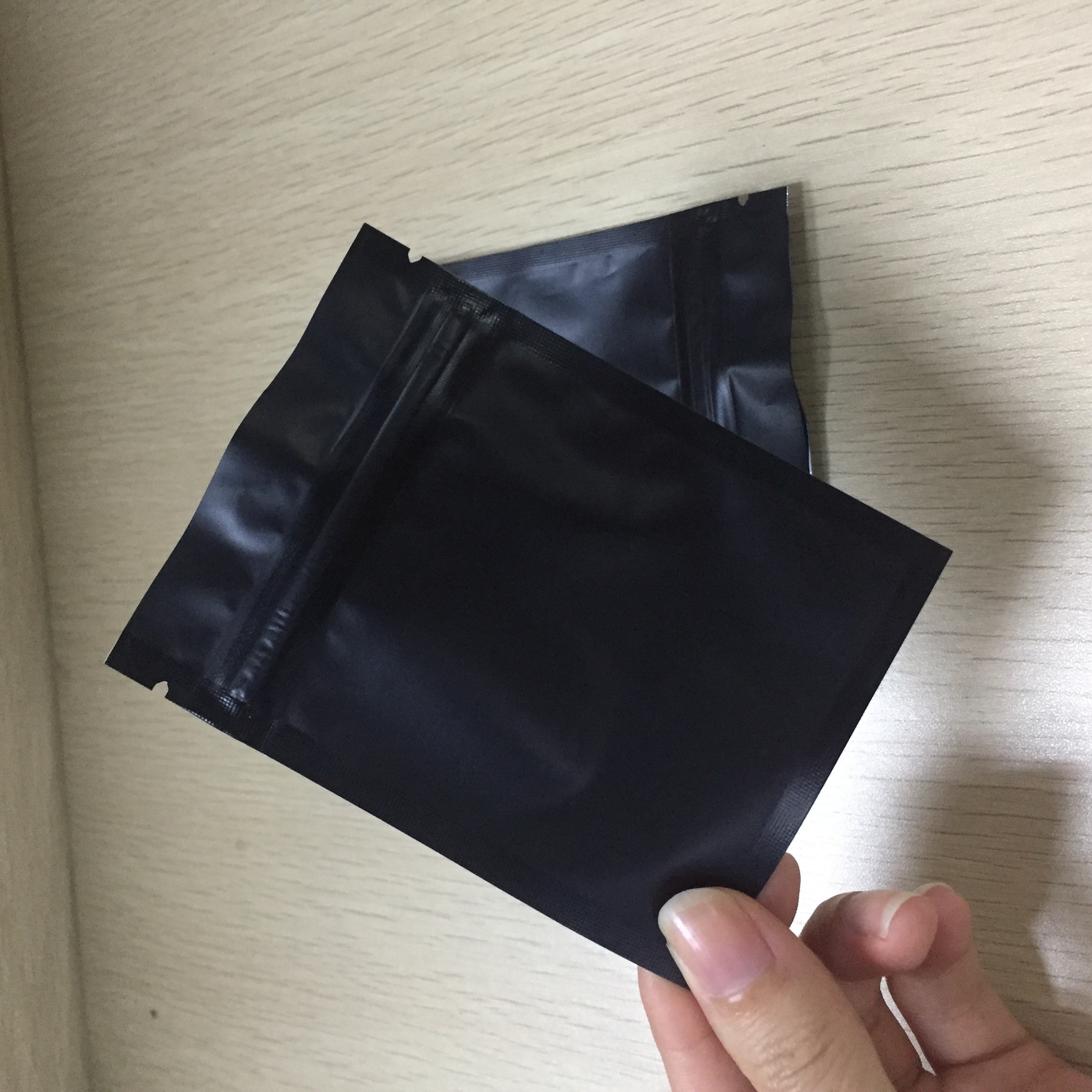 wholesale colorful Small Aluminum Foil food packing bags with zip lock