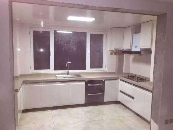 Buy cheap High glossy lacquer kitchen cabinet,Project kitchen cabinet,MDF kitchen cabinet from wholesalers