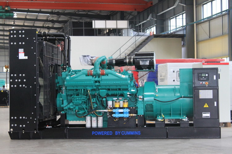 1100KW DC24V Three Phase Cummins Diesel Generator Set KTA50-G8