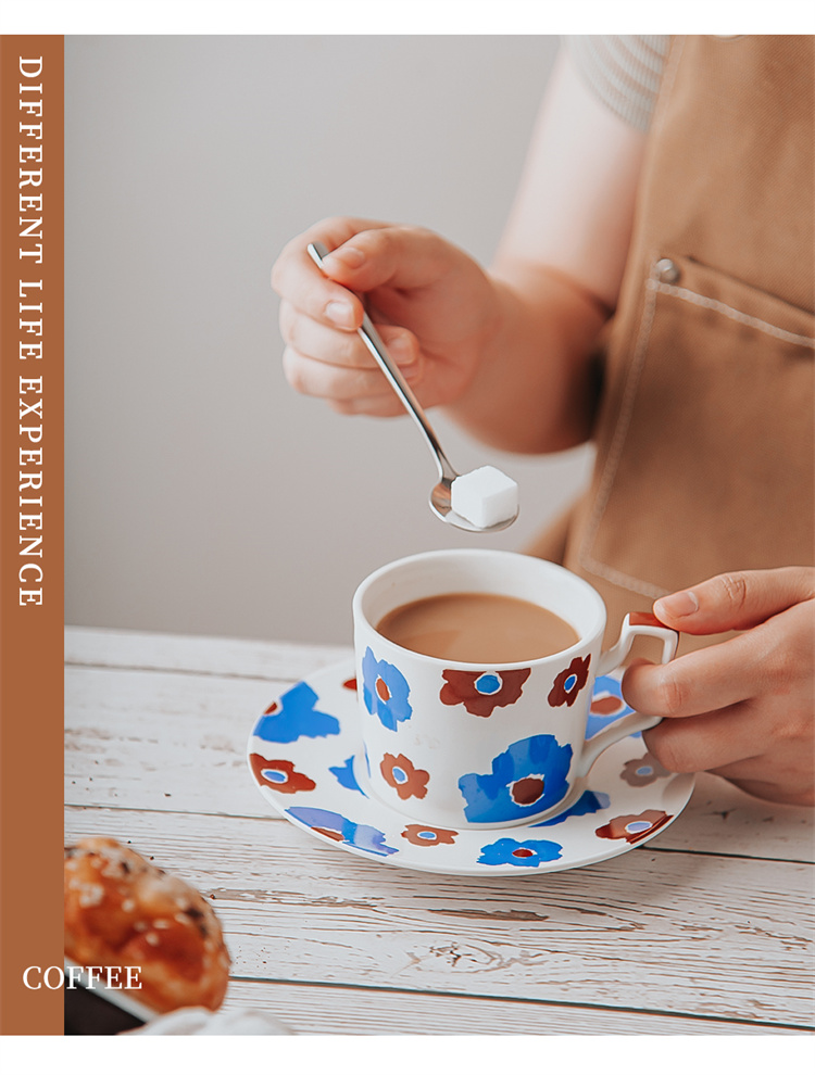 European Ceramic Cappuccino Coffee Cup And Saucer Set For Business Gifts Occasion