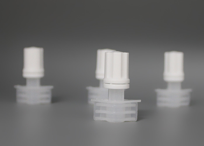 Fashional Water Proof Injection Plastic Pour Spout Caps 5 Millimeter Diameter