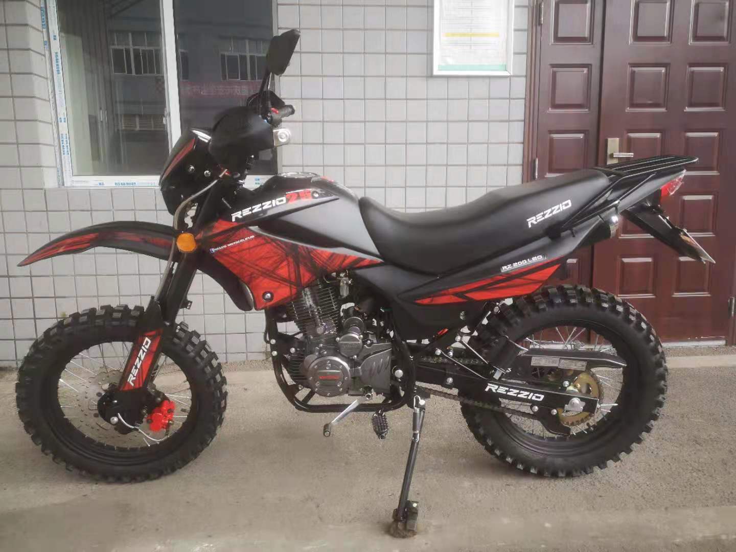 Chinese high quality motorcycles 250cc 300cc New Other Motorcycles Peru Hot Sale Dirt Bike 200CC