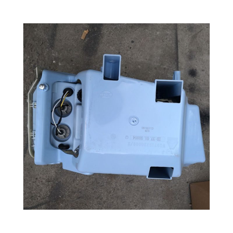 SINOTRUK HOWO Truck Spare Parts 2005- Year LED Headlight Assembly for White Trucks