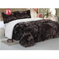 Buy cheap Polyester Double Sided Quilt Comforter Faux Fur Fleece Throw , Soft Plush product