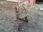 Eco - Friendly European Metal Garden Table And Chairs Ends For Hotel / Balcony